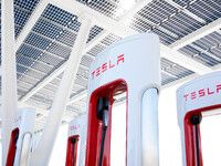 Tesla 800 Superchargers ouverts en France evearly news français