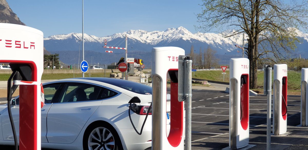 Superchargeurs Tesla une expansion massive du réseau se trame en