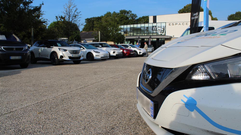 Exposition de voitures électriques