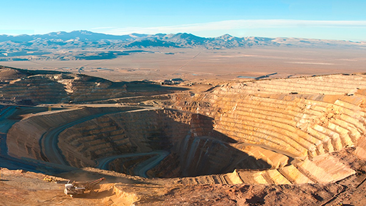 nevada-gold-mines-is-using-us-made-panels-to-build-a-200-mw-solar-farm