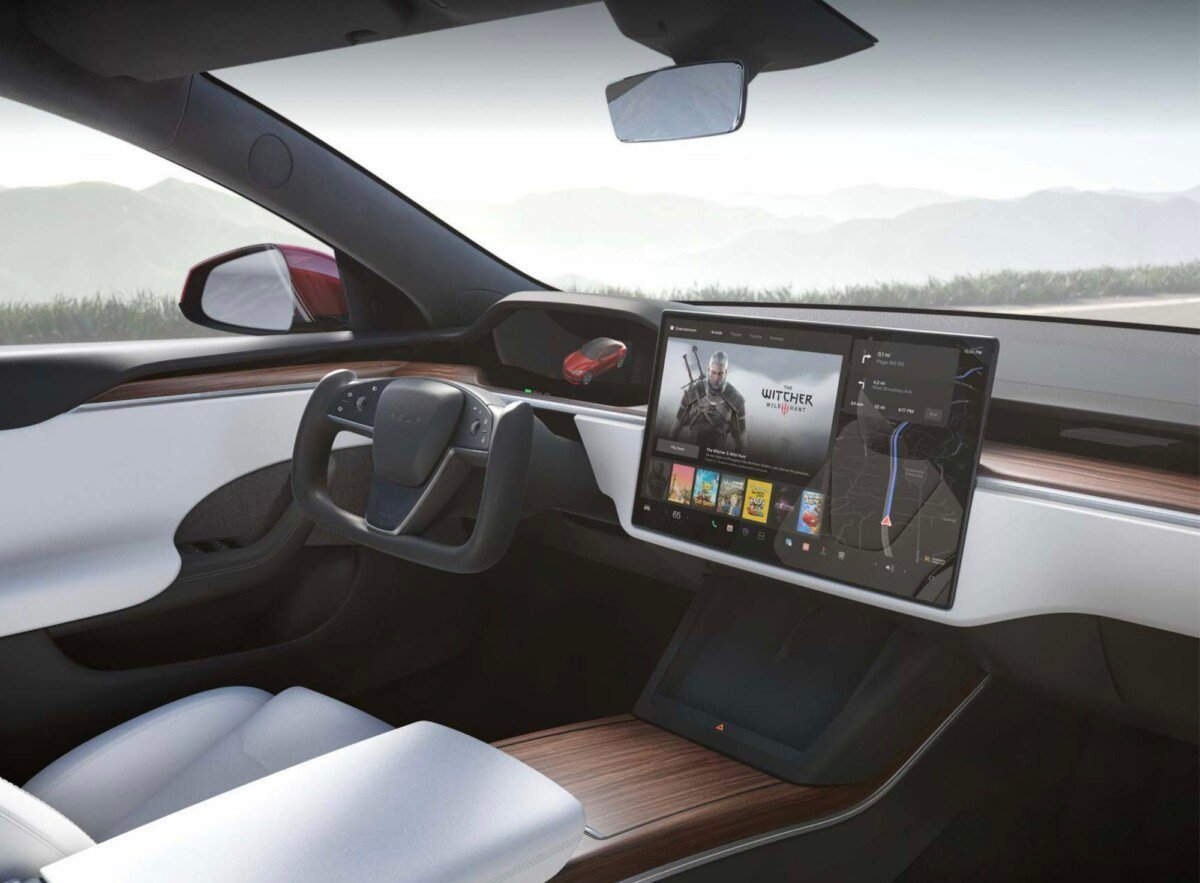 Tesla Model S et Model X : l’écran central peut désormais pivoter