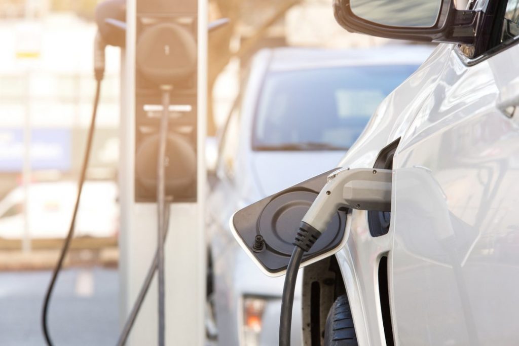 Petite-voiture-electrique-1024×683