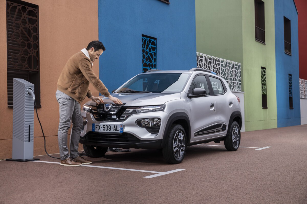 dacia-spring-21