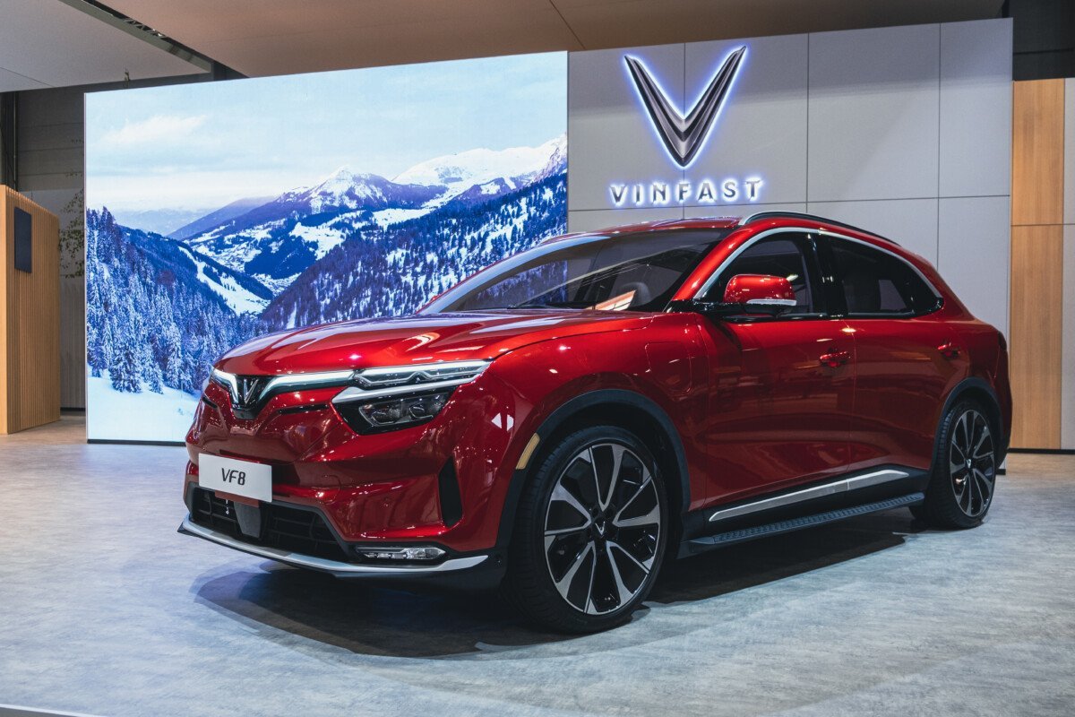 VinFast – EVS35 – VF 8