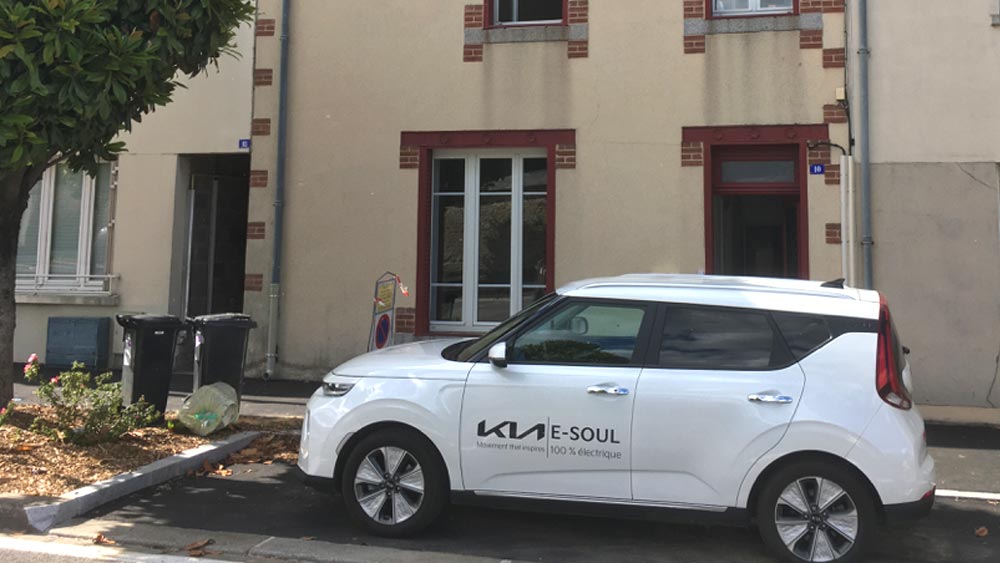 voiture électrique recharge