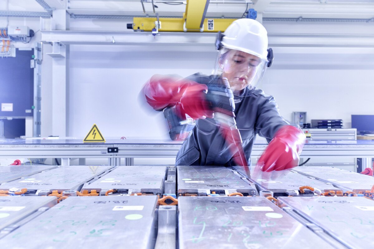 Volkswagen usine batteries 2