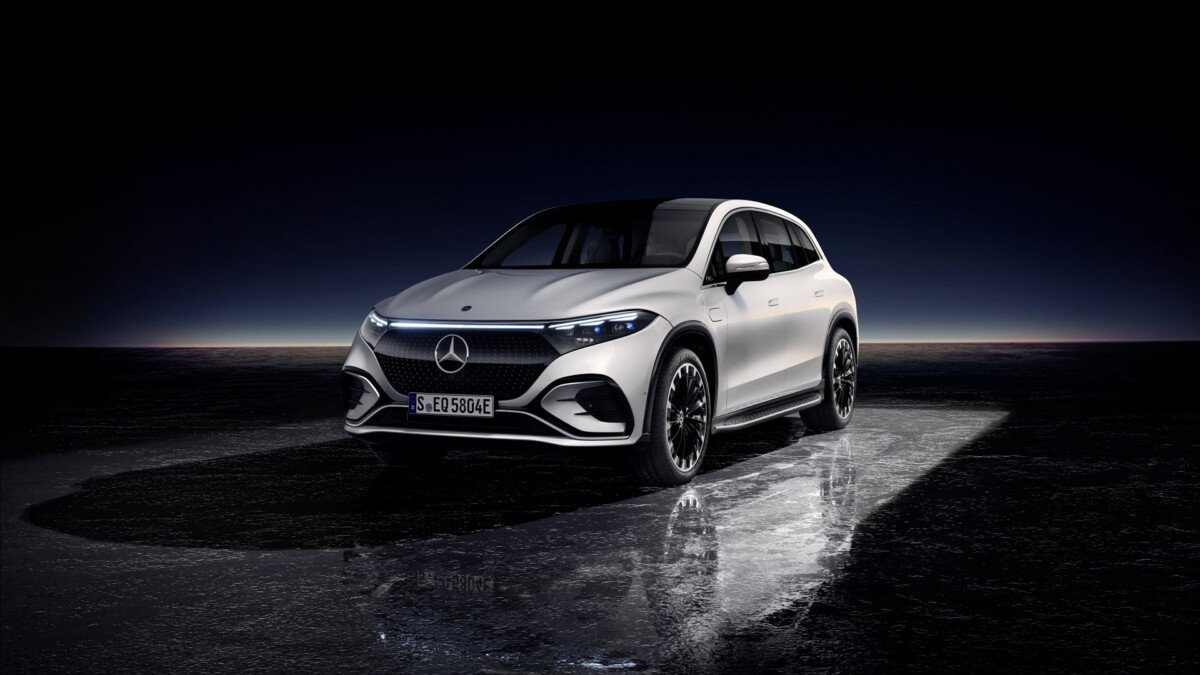 Mercedes EQS SUV 2022