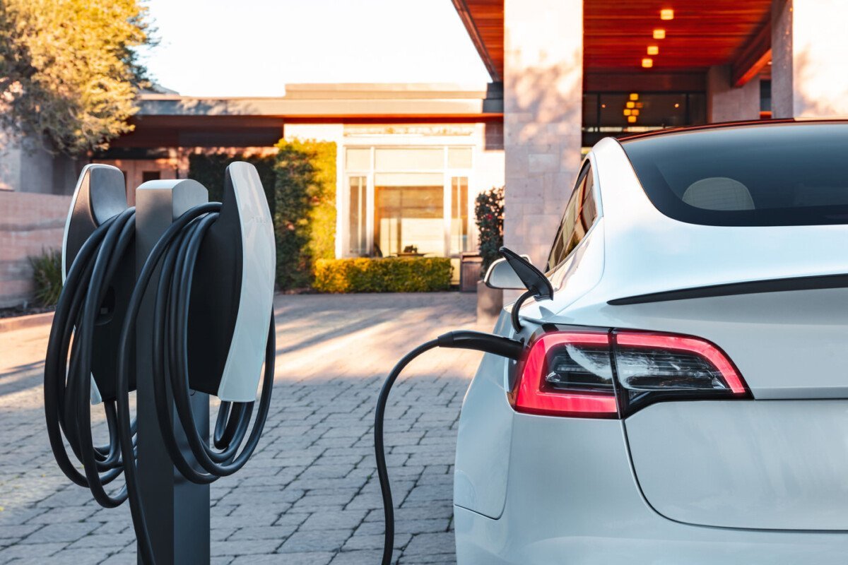 Tesla recharge 2