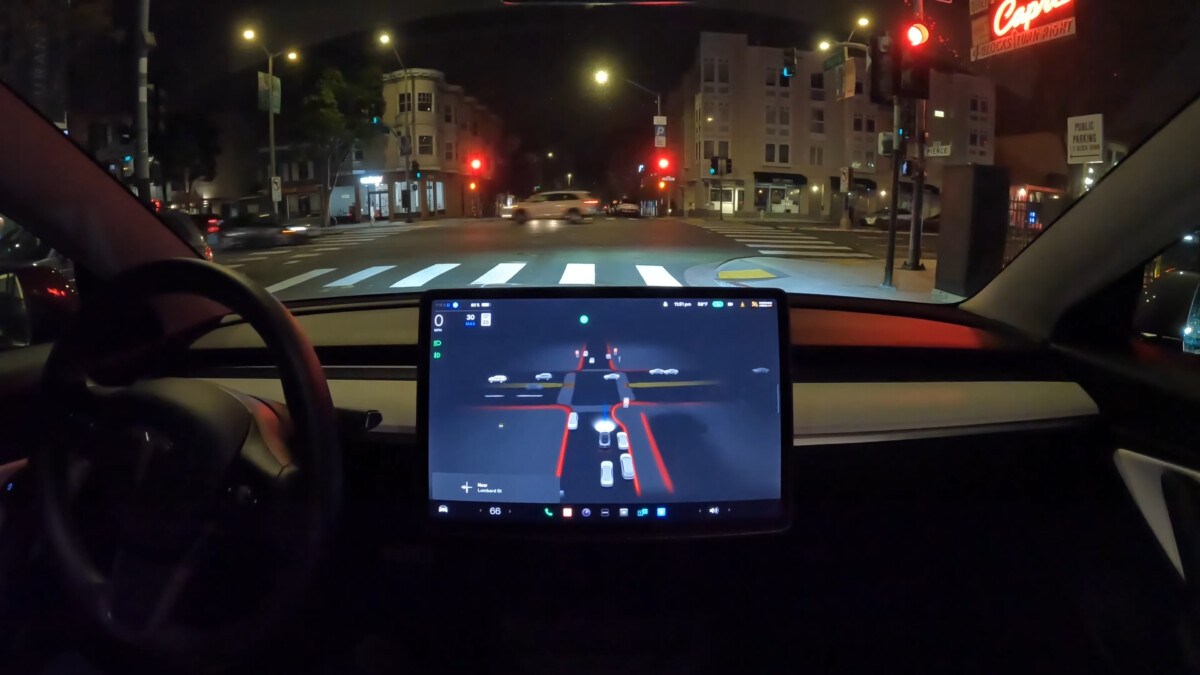 🎵 First Drive on Tesla Full Self-Driving Beta 10.69_ 35 minutes with zero takeovers in San Francisco 0-40 screenshot