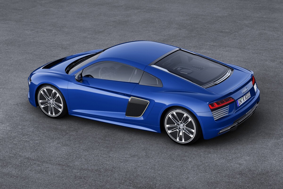 audi_r8_e-tron_11