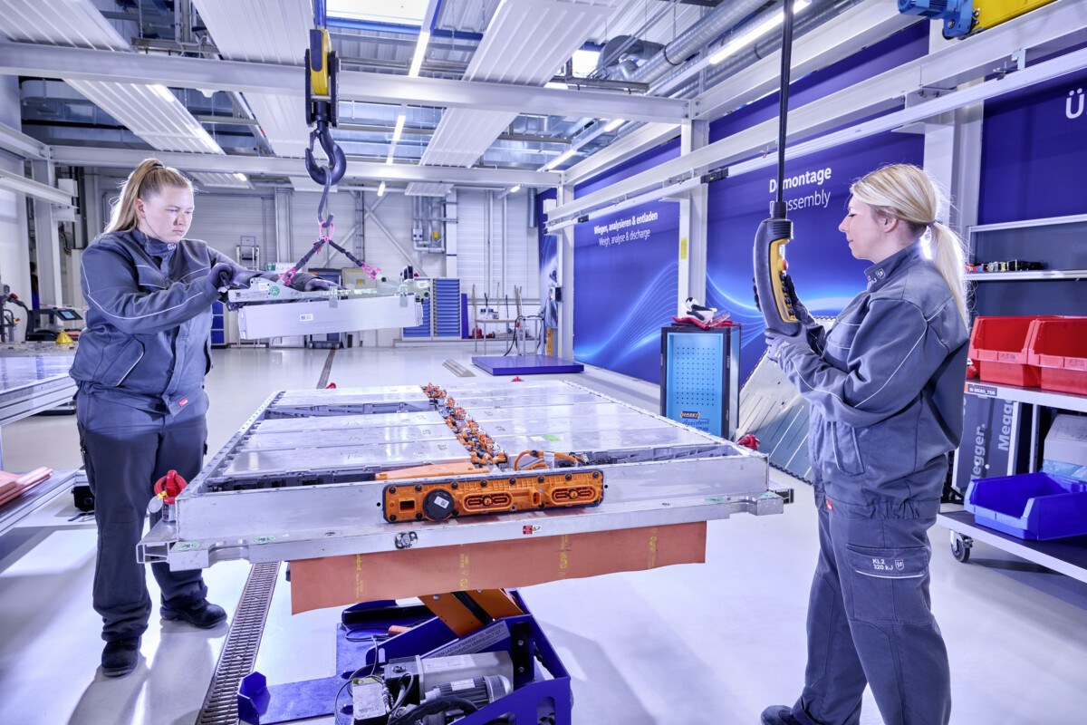 Volkswagen usine batteries 3