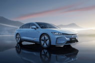 Dongfeng Voyah Zhuiguang berline électrique (2023)
