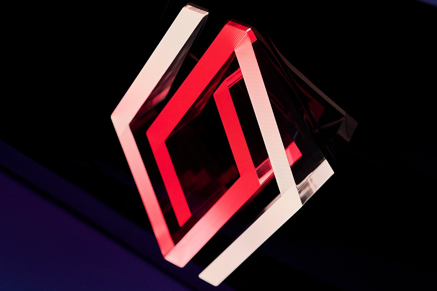 renault logo 2023