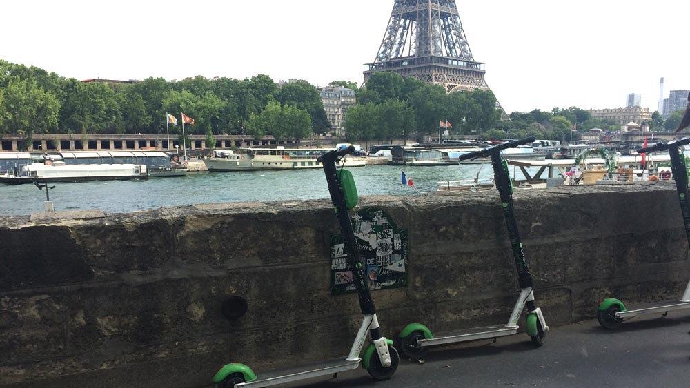 Trottinettes électriques à Paris