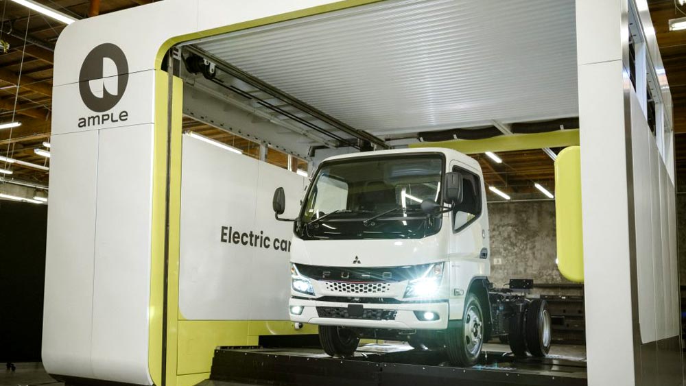 Fuso eCanter équipé pour le swap des batteries par Ample