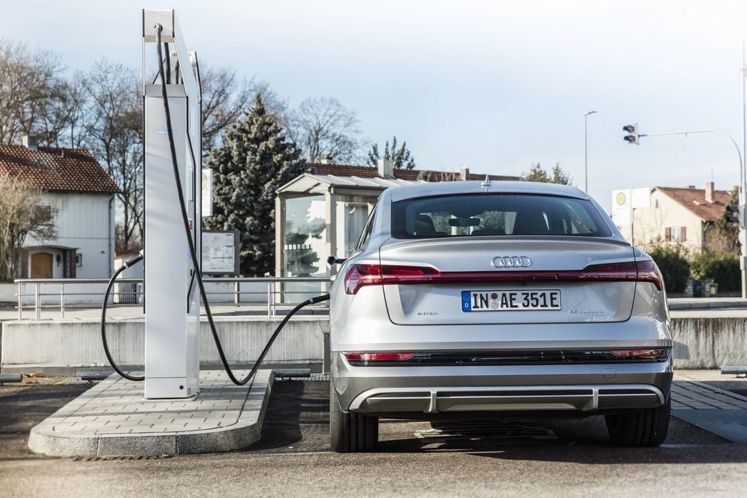 Audi Electrique Borne